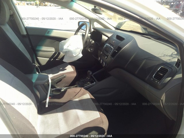 Photo 4 VIN: 3KPFK4A76HE104597 - KIA FORTE 