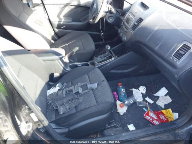 Photo 4 VIN: 3KPFK4A76HE109475 - KIA FORTE 