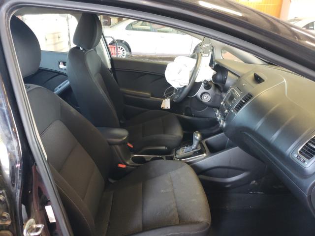 Photo 4 VIN: 3KPFK4A76HE124607 - KIA FORTE LX 