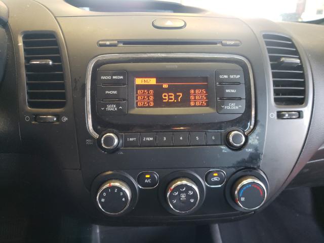 Photo 8 VIN: 3KPFK4A76HE124607 - KIA FORTE LX 