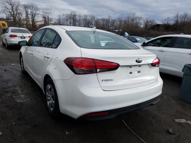 Photo 2 VIN: 3KPFK4A76HE133856 - KIA FORTE 