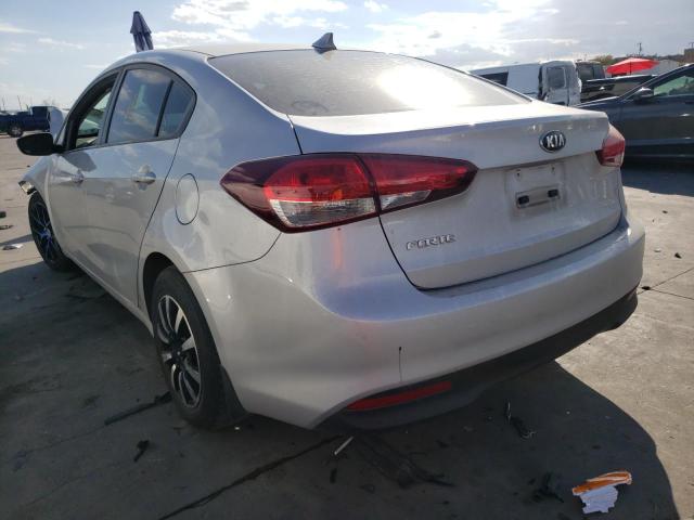 Photo 2 VIN: 3KPFK4A76HE138720 - KIA FORTE LX 