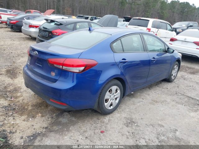 Photo 3 VIN: 3KPFK4A76HE157431 - KIA FORTE 