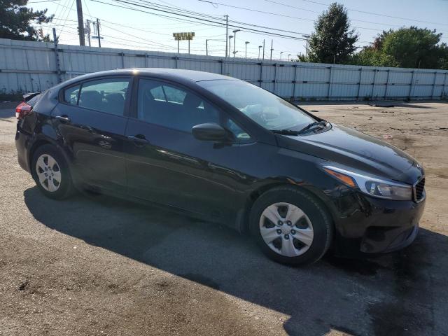 Photo 3 VIN: 3KPFK4A76JE170461 - KIA FORTE LX 