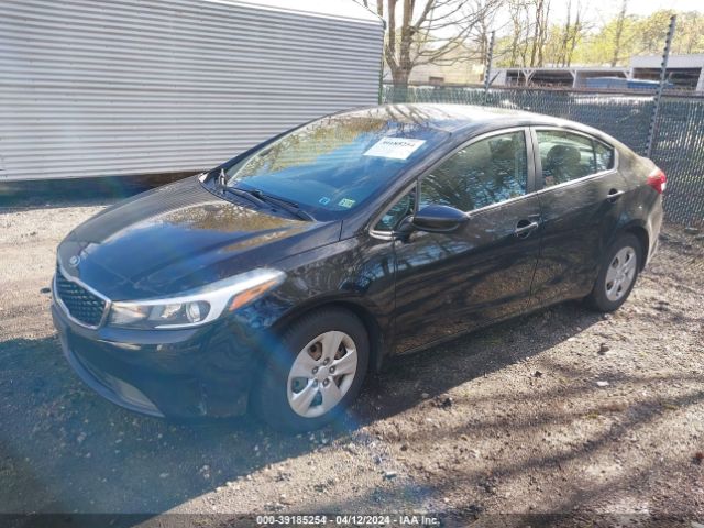 Photo 1 VIN: 3KPFK4A76JE183209 - KIA FORTE 