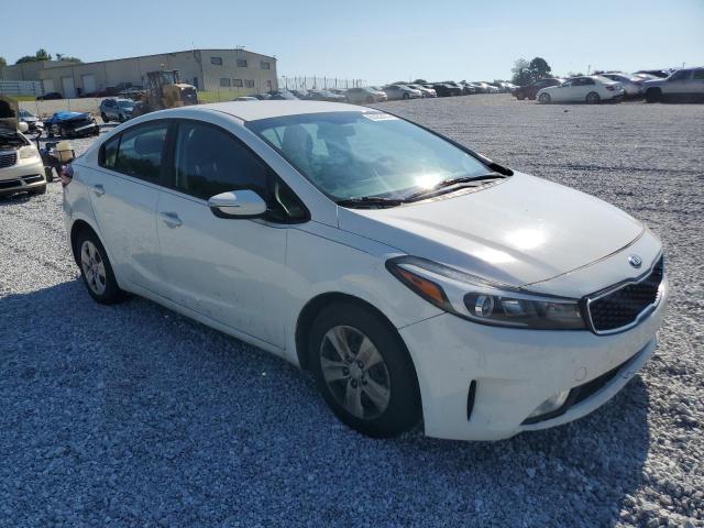 Photo 3 VIN: 3KPFK4A76JE185302 - KIA FORTE 