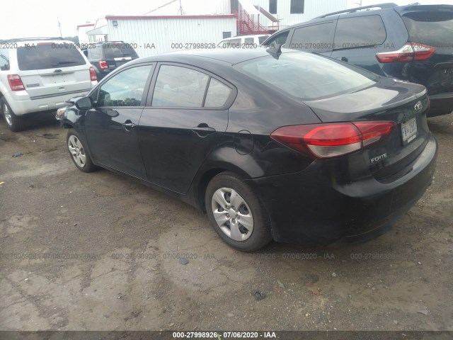 Photo 2 VIN: 3KPFK4A76JE190922 - KIA FORTE 