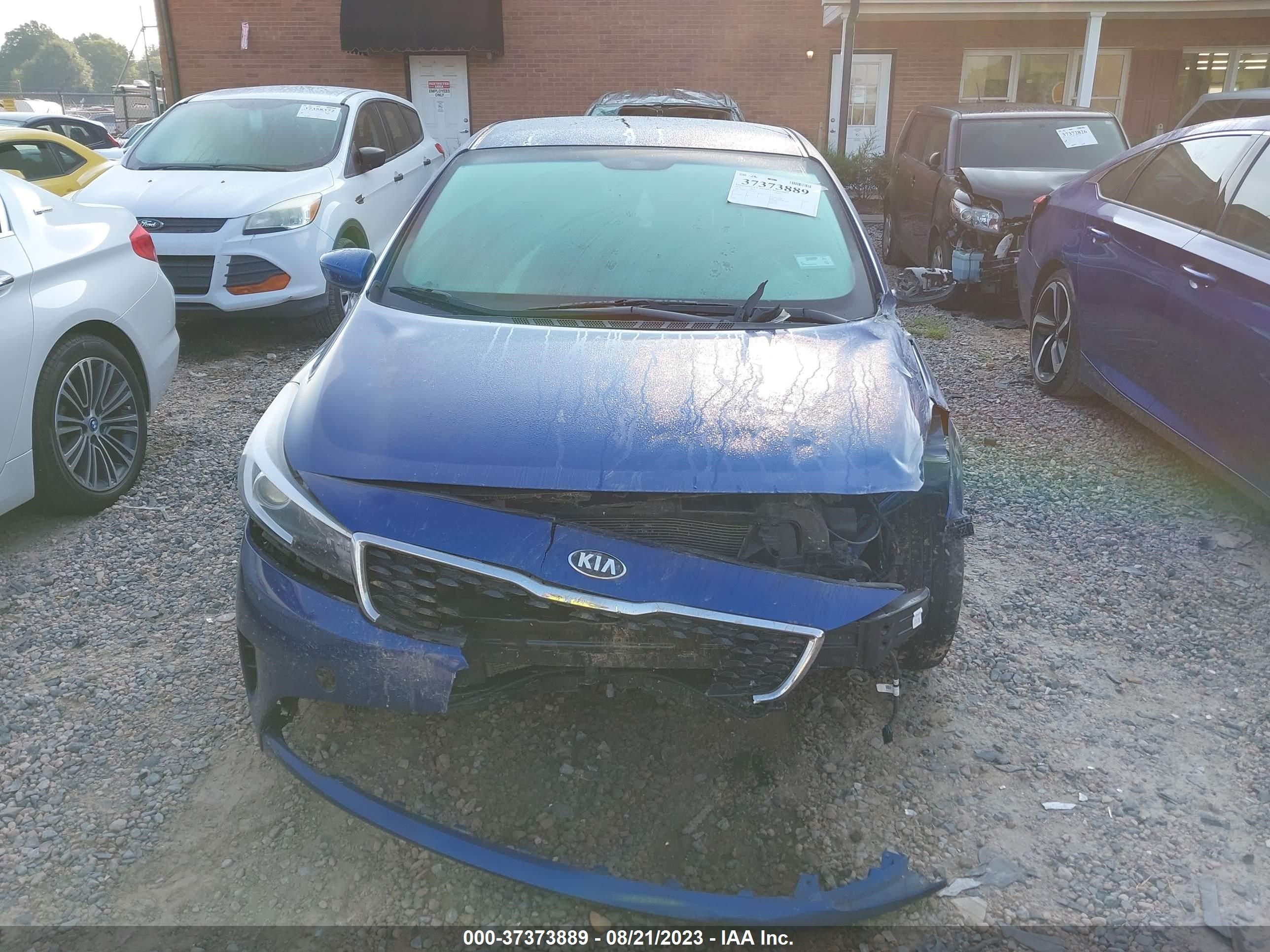 Photo 11 VIN: 3KPFK4A76JE191357 - KIA FORTE 