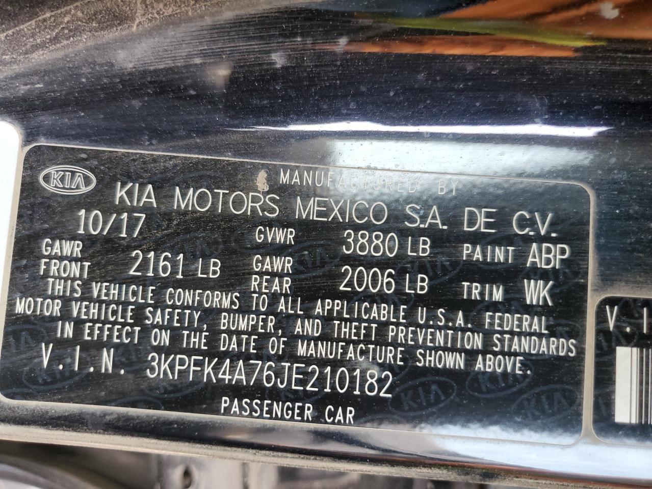 Photo 11 VIN: 3KPFK4A76JE210182 - KIA FORTE 