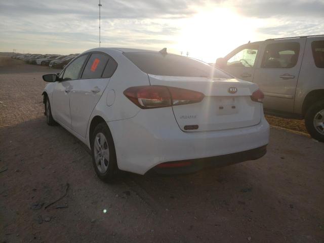 Photo 2 VIN: 3KPFK4A76JE213986 - KIA FORTE LX 