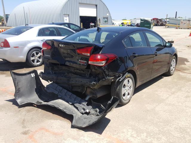 Photo 3 VIN: 3KPFK4A76JE220680 - KIA FORTE LX 