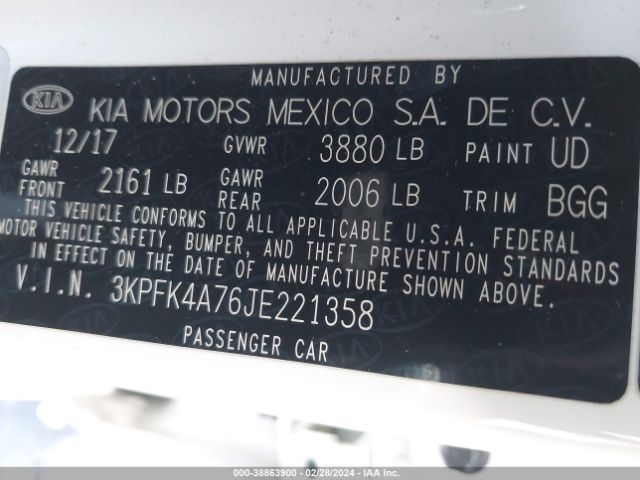 Photo 8 VIN: 3KPFK4A76JE221358 - KIA FORTE 