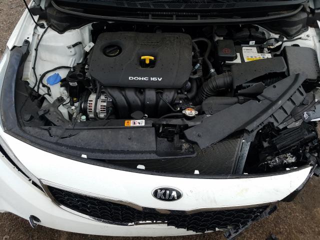 Photo 6 VIN: 3KPFK4A76JE229198 - KIA FORTE LX 