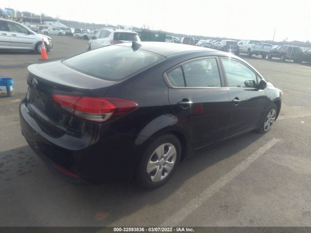 Photo 3 VIN: 3KPFK4A76JE229394 - KIA FORTE 