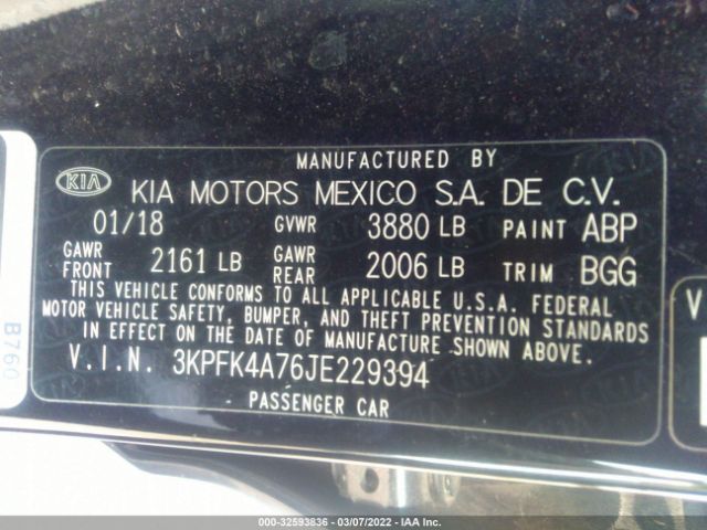 Photo 8 VIN: 3KPFK4A76JE229394 - KIA FORTE 