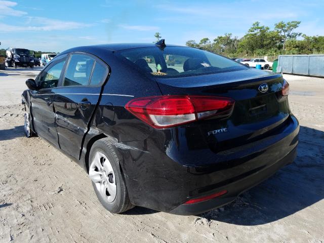 Photo 2 VIN: 3KPFK4A76JE252769 - KIA FORTE LX 