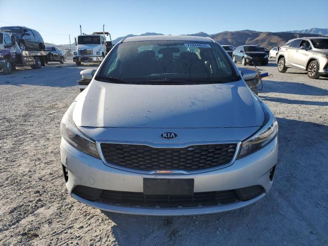 Photo 4 VIN: 3KPFK4A76JE255610 - KIA FORTE 