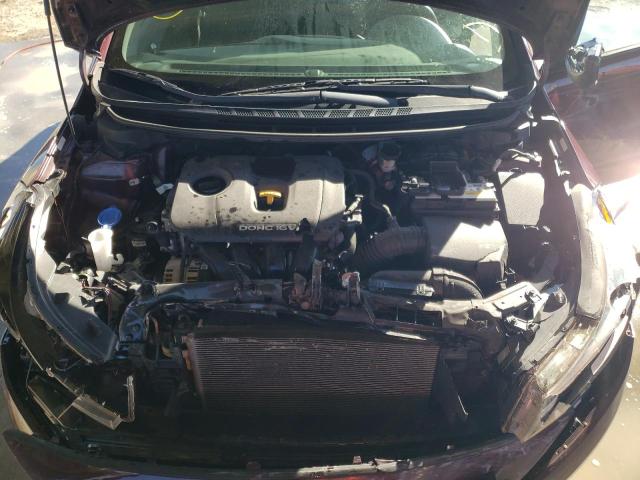 Photo 10 VIN: 3KPFK4A76JE258183 - KIA FORTE LX 