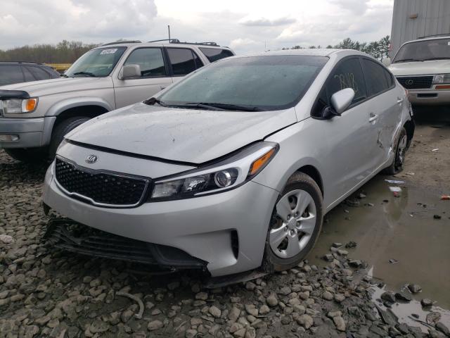 Photo 1 VIN: 3KPFK4A76JE270091 - KIA FORTE LX 