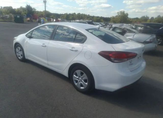 Photo 2 VIN: 3KPFK4A76JE283326 - KIA FORTE 