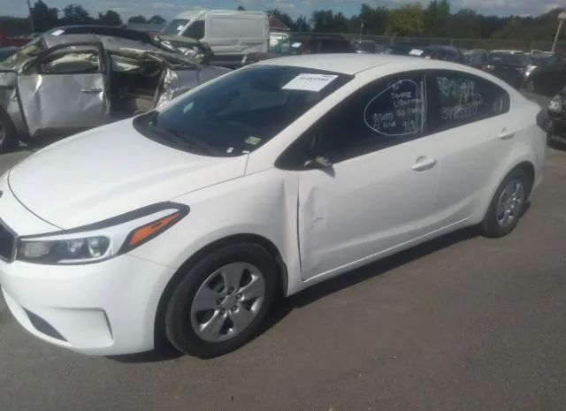 Photo 5 VIN: 3KPFK4A76JE283326 - KIA FORTE 