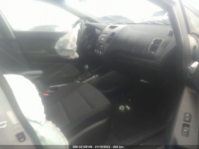 Photo 4 VIN: 3KPFK4A77HE017792 - KIA FORTE 