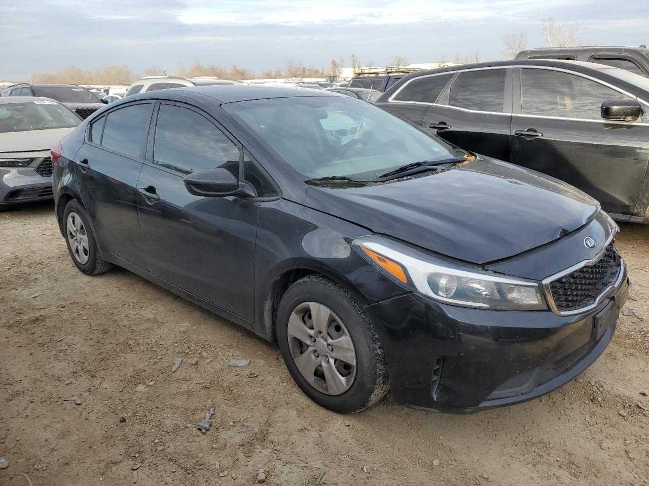 Photo 3 VIN: 3KPFK4A77HE048590 - KIA FORTE 