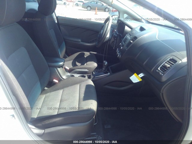 Photo 4 VIN: 3KPFK4A77HE071321 - KIA FORTE 