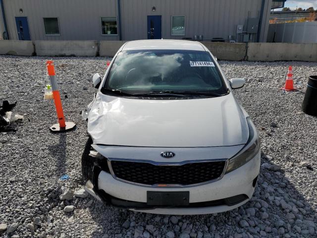 Photo 4 VIN: 3KPFK4A77HE113423 - KIA FORTE LX 