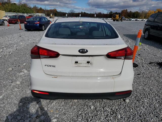 Photo 5 VIN: 3KPFK4A77HE113423 - KIA FORTE LX 