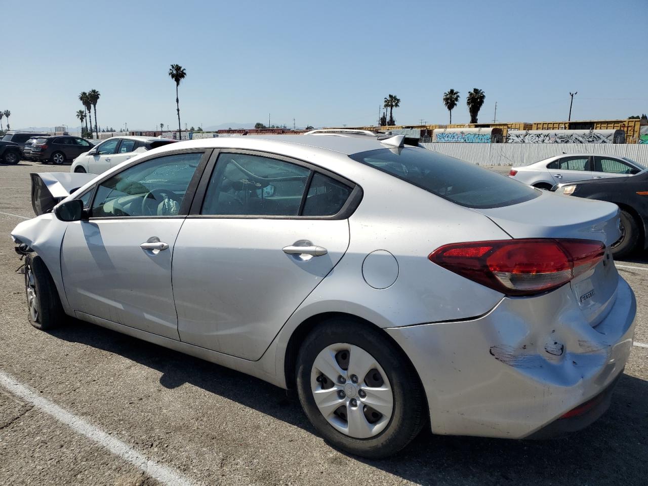 Photo 1 VIN: 3KPFK4A77HE118704 - KIA FORTE 