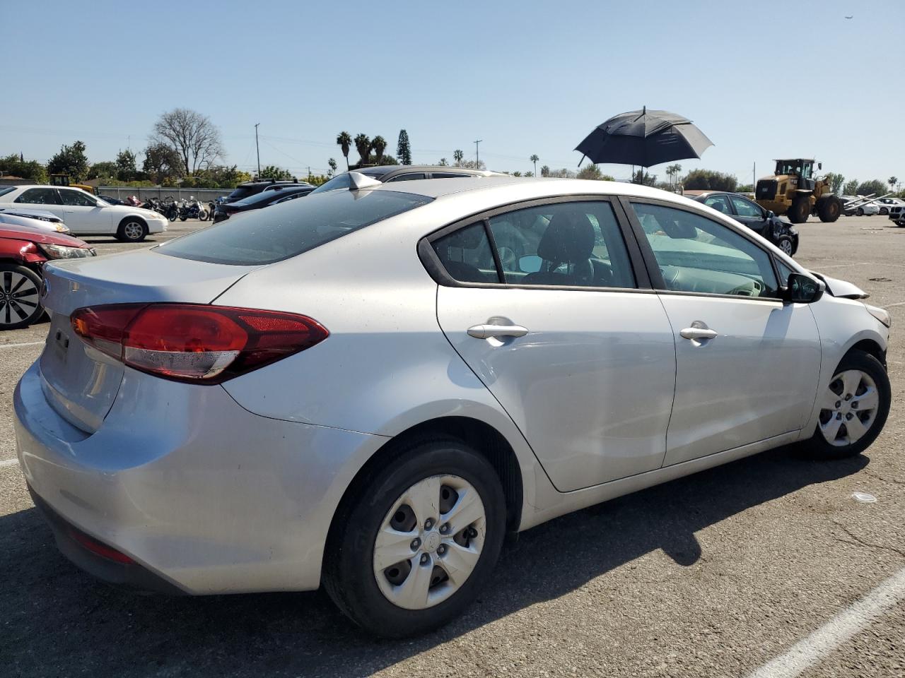 Photo 2 VIN: 3KPFK4A77HE118704 - KIA FORTE 