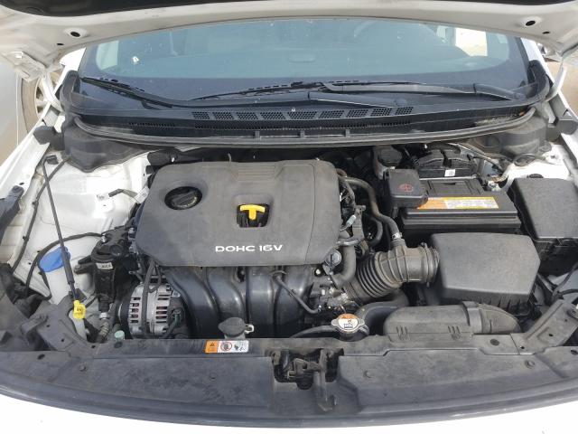 Photo 6 VIN: 3KPFK4A77HE132702 - KIA FORTE LX 