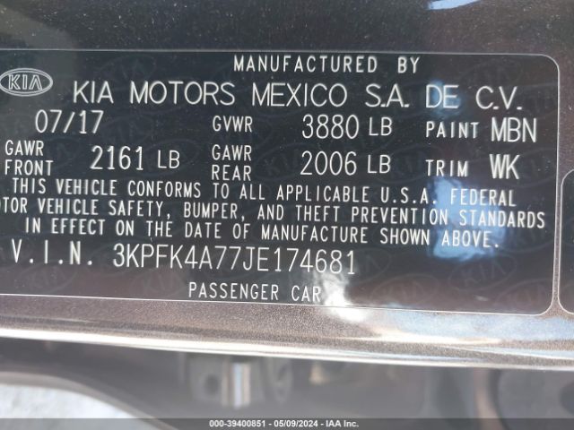 Photo 8 VIN: 3KPFK4A77JE174681 - KIA FORTE 