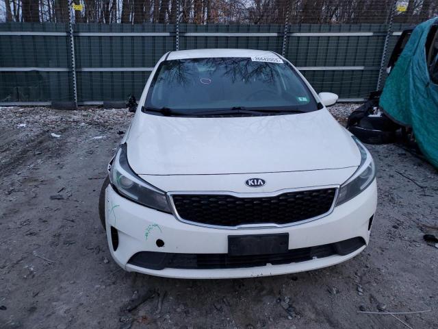 Photo 4 VIN: 3KPFK4A77JE177452 - KIA FORTE LX 