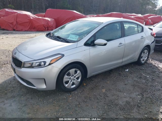 Photo 1 VIN: 3KPFK4A77JE236466 - KIA FORTE 