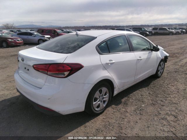 Photo 3 VIN: 3KPFK4A77JE266311 - KIA FORTE 