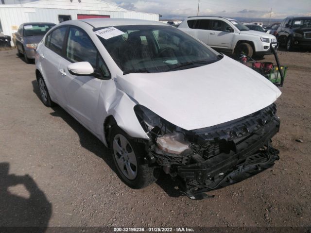 Photo 5 VIN: 3KPFK4A77JE266311 - KIA FORTE 