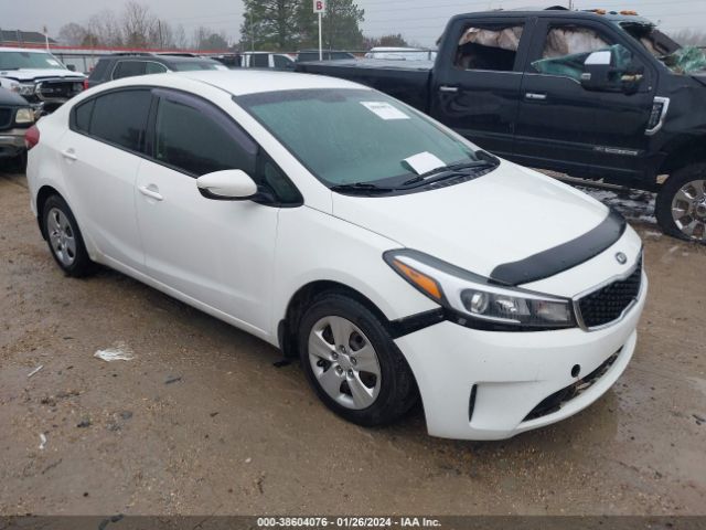 Photo 0 VIN: 3KPFK4A77JE268186 - KIA FORTE 