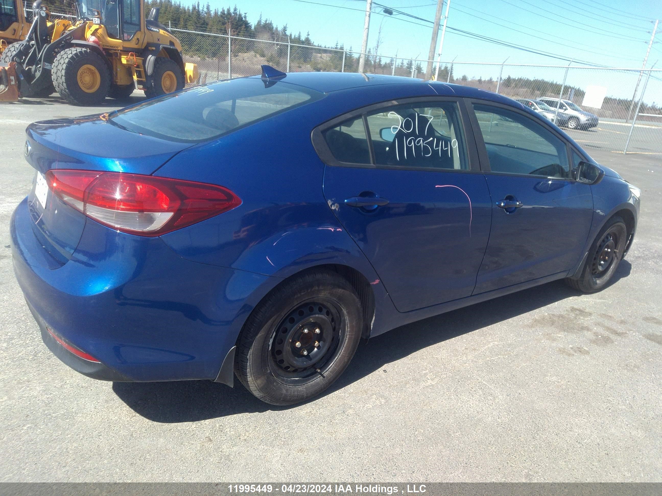 Photo 11 VIN: 3KPFK4A78HE008213 - KIA FORTE 