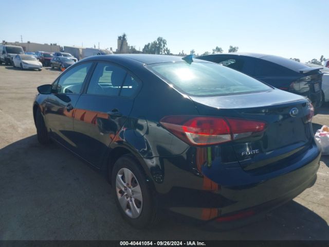 Photo 2 VIN: 3KPFK4A78HE031040 - KIA FORTE 