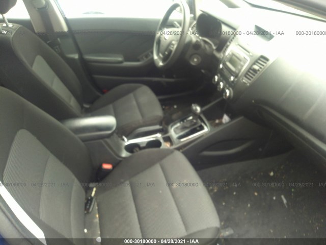 Photo 4 VIN: 3KPFK4A78HE046394 - KIA FORTE 