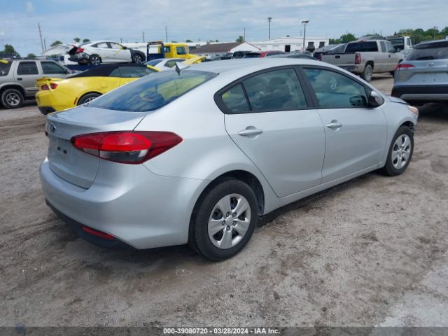 Photo 3 VIN: 3KPFK4A78HE047786 - KIA FORTE 