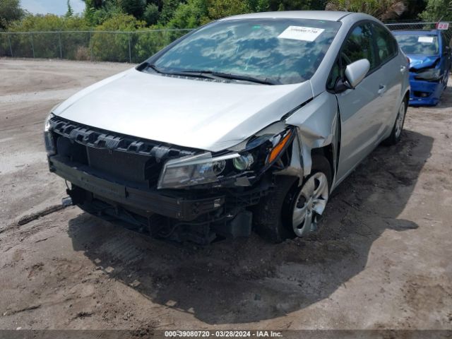 Photo 5 VIN: 3KPFK4A78HE047786 - KIA FORTE 