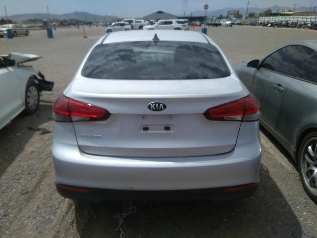 Photo 5 VIN: 3KPFK4A78HE055645 - KIA FORTE LX 