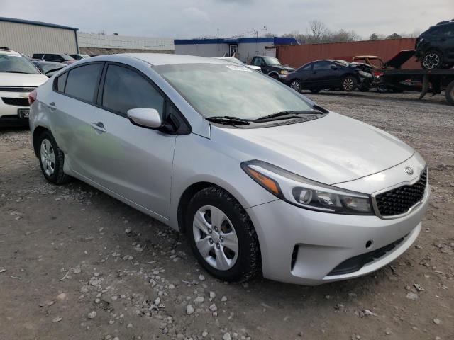 Photo 3 VIN: 3KPFK4A78HE069724 - KIA FORTE LX 