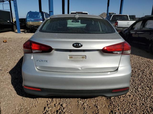 Photo 5 VIN: 3KPFK4A78HE102186 - KIA FORTE LX 