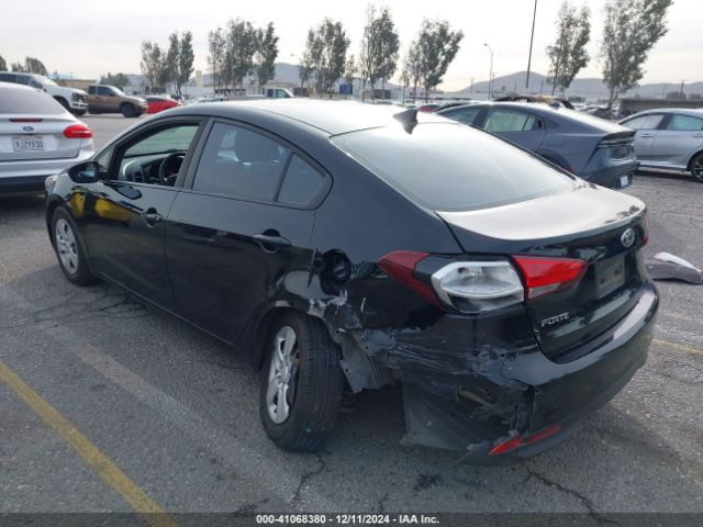 Photo 2 VIN: 3KPFK4A78HE112068 - KIA FORTE 