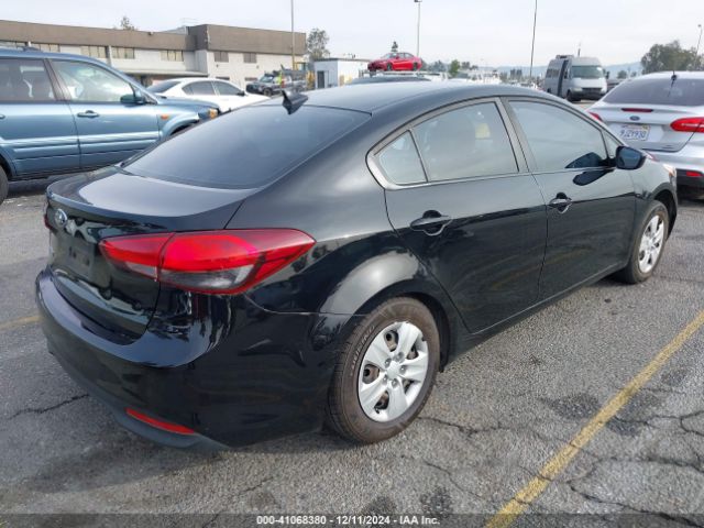 Photo 3 VIN: 3KPFK4A78HE112068 - KIA FORTE 