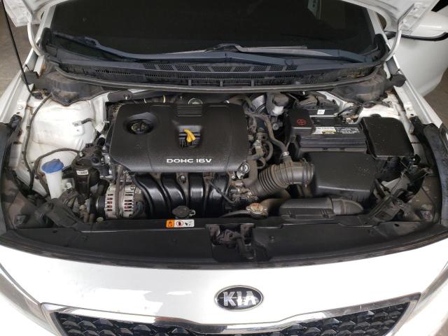 Photo 10 VIN: 3KPFK4A78HE114256 - KIA FORTE LX 